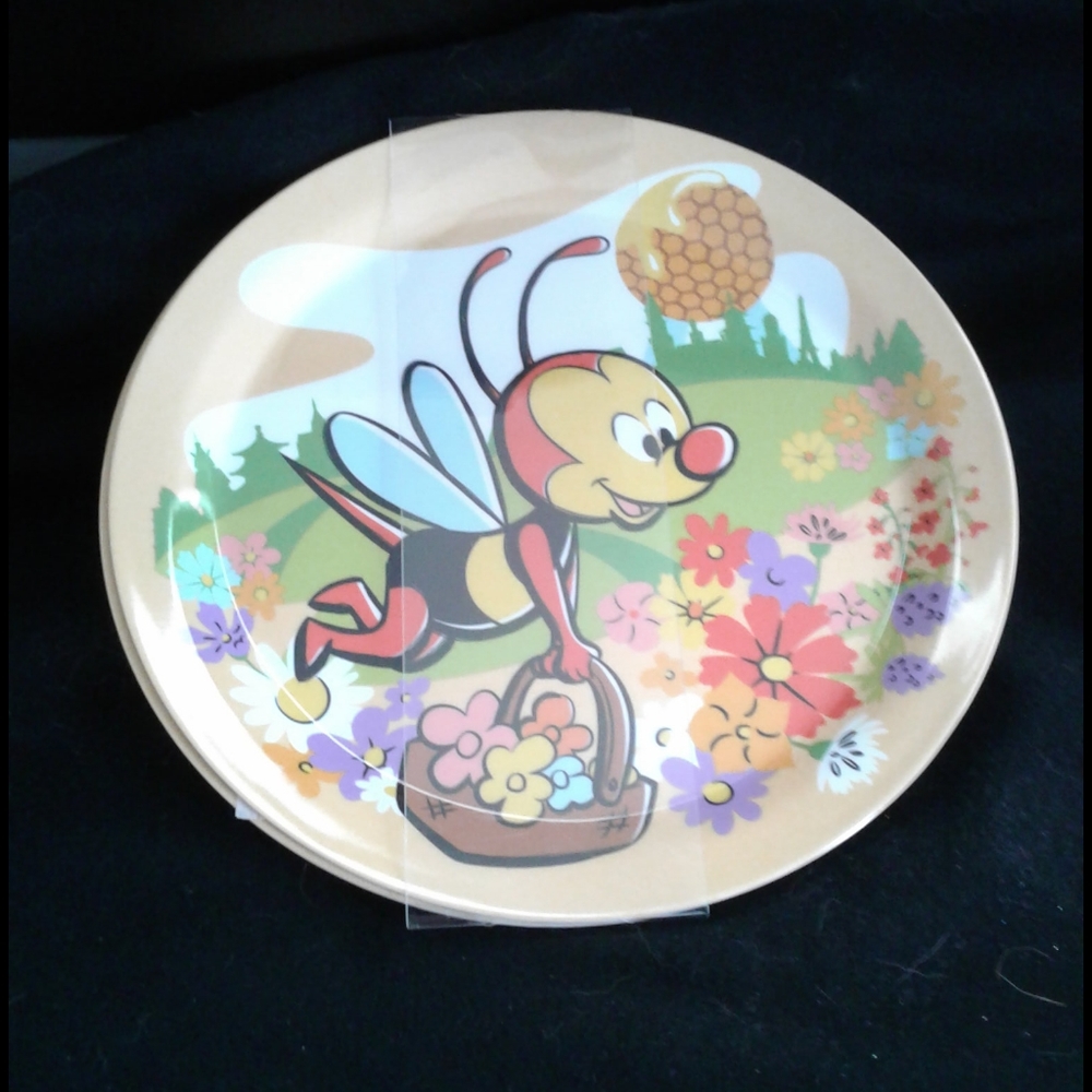 S/2 Disney Epcot Spike the Bee melamine plates